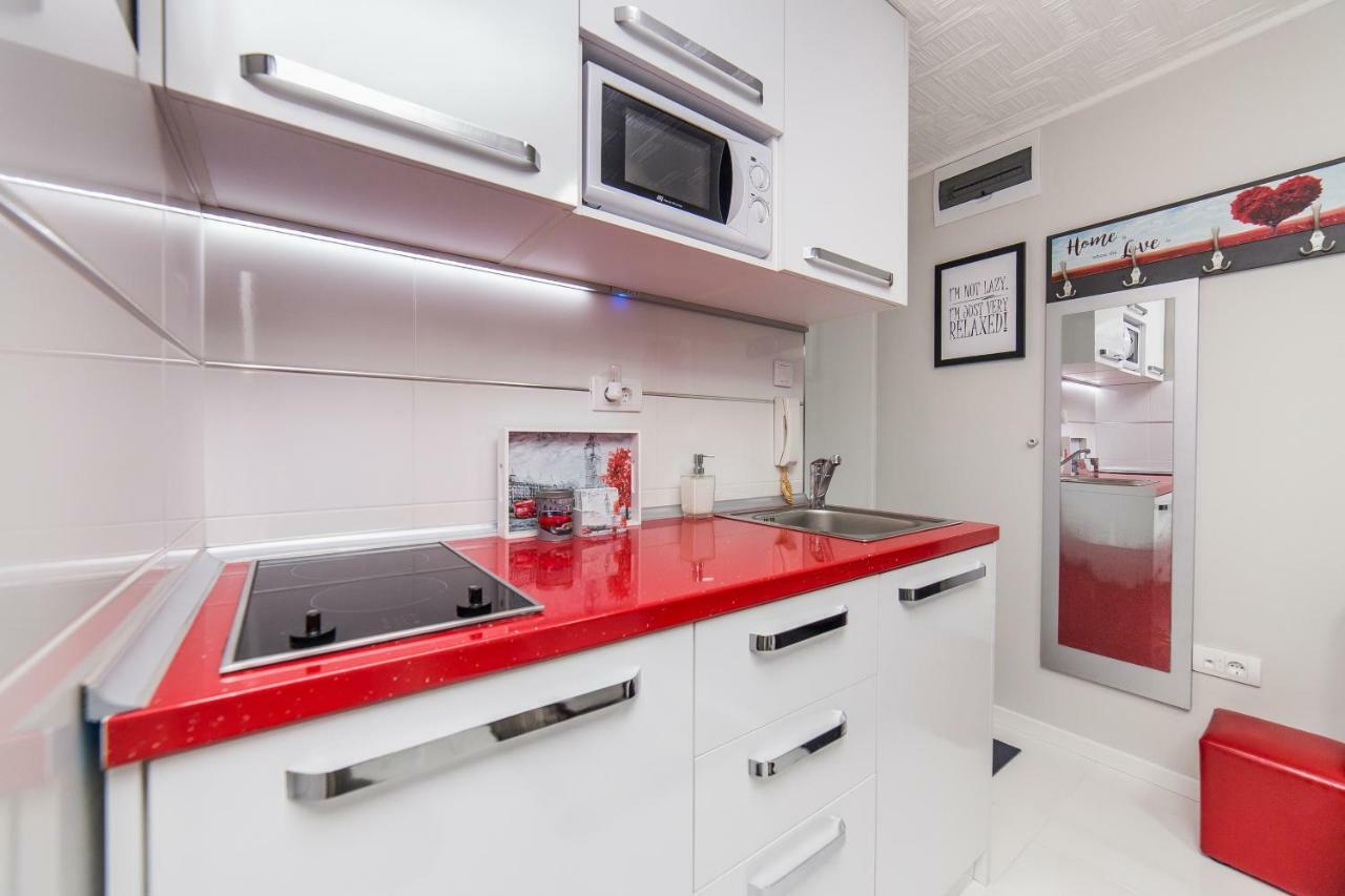 Apartment Romanov Belgrado Buitenkant foto