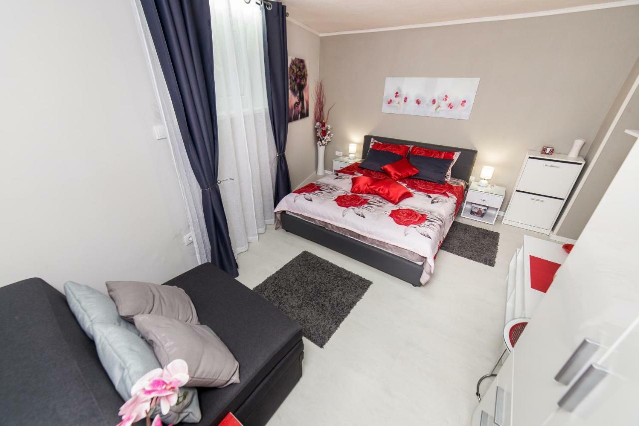 Apartment Romanov Belgrado Buitenkant foto