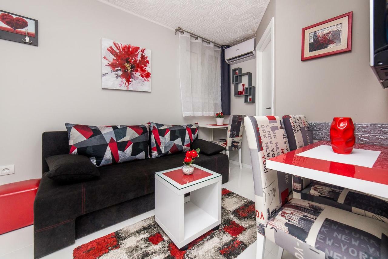 Apartment Romanov Belgrado Buitenkant foto